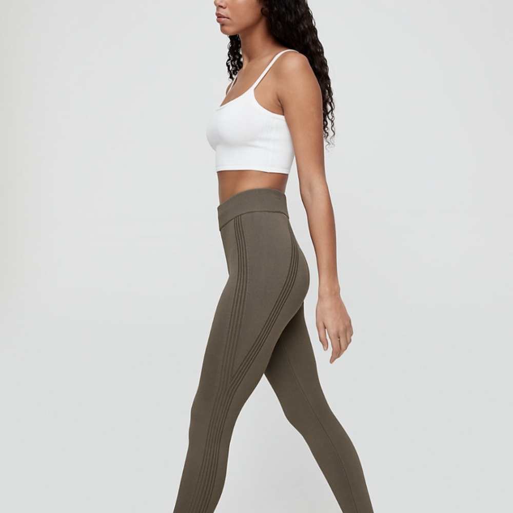 Aritzia NWT The Group Babaton Val Leggings - Picture 3 of 15